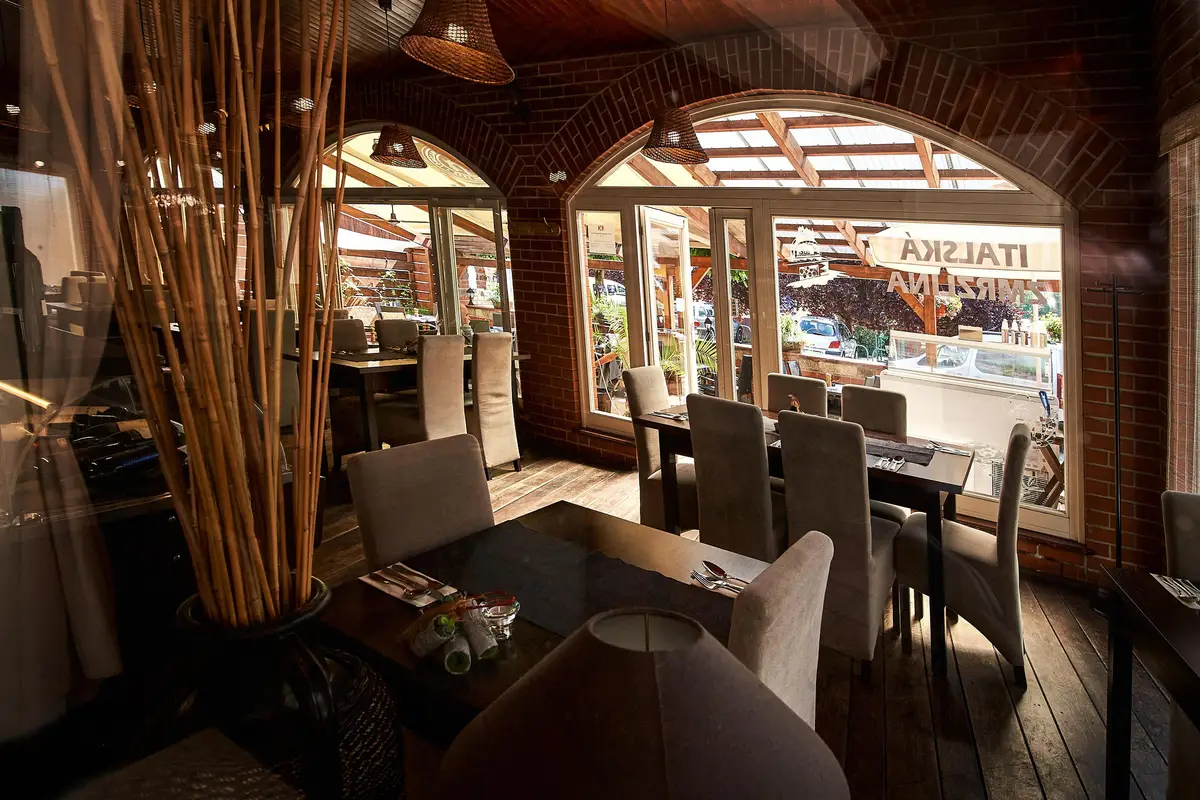 RESTAURANT ADRIA